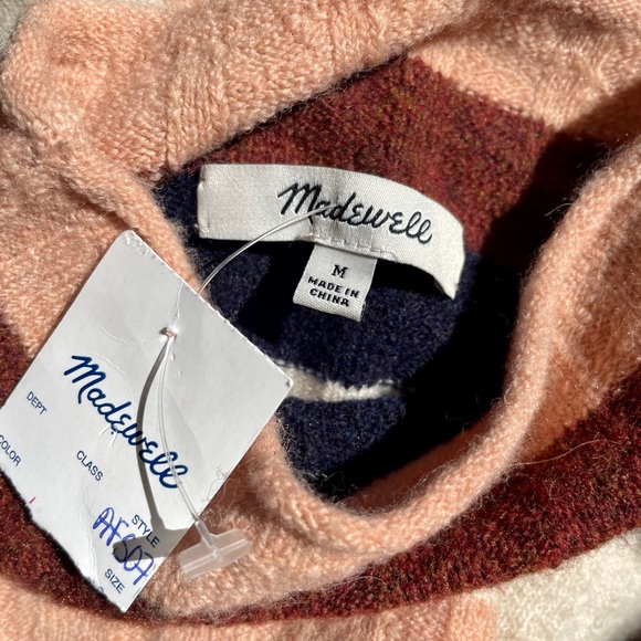 Adorable Madewell Sweater - Picture 2 of 2